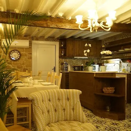 Yosun Konuk Evi